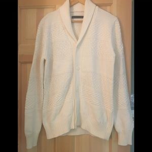 Sean John Men’s Beige Cable Knit Sweater